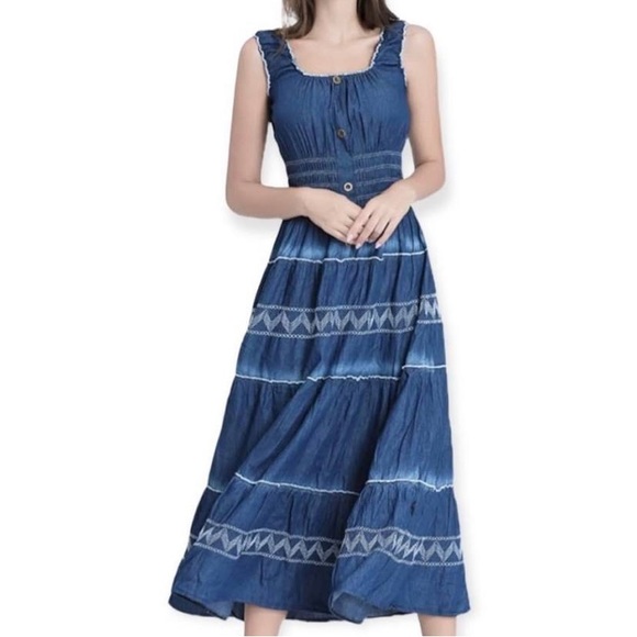 Lapis Dress 🤍 - Picture 1 of 4